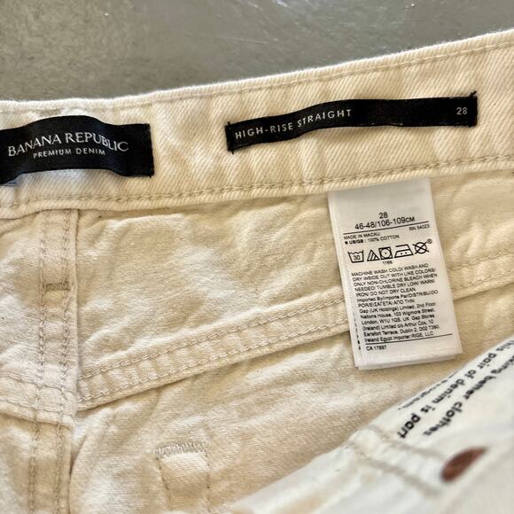 Banana Republic Ecru Cream Raw Hem High Rise Straight Jeans Size 28 - Picture 9 of 9